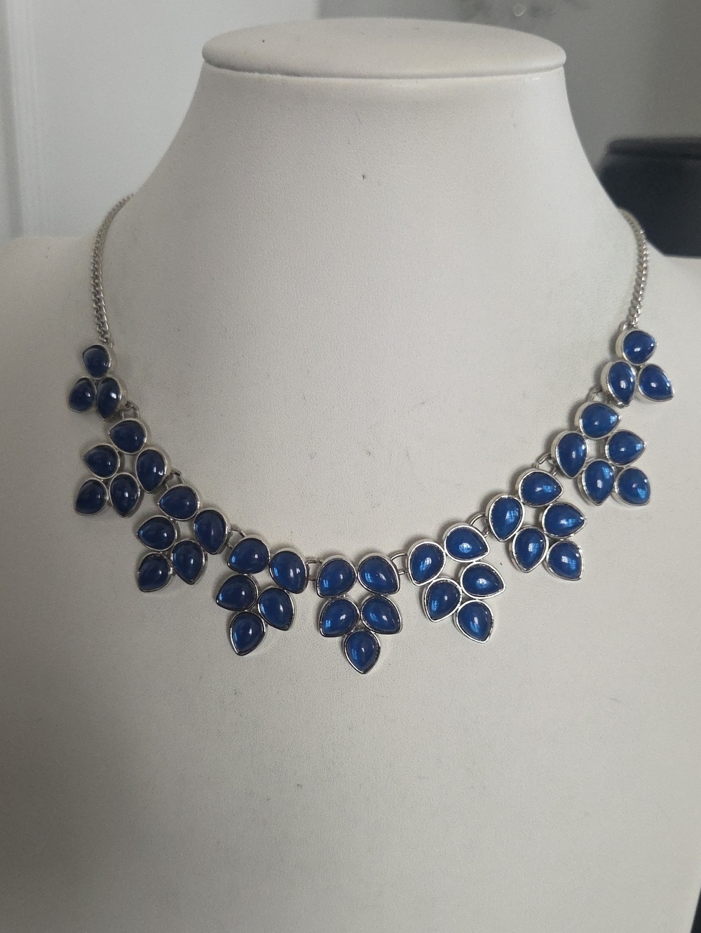 Paparazzi Navy Blue Teardrop Necklace NWT